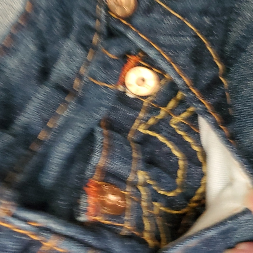 Size 27.  7" Rise. 31 Inseam. - Picture 5 of 12